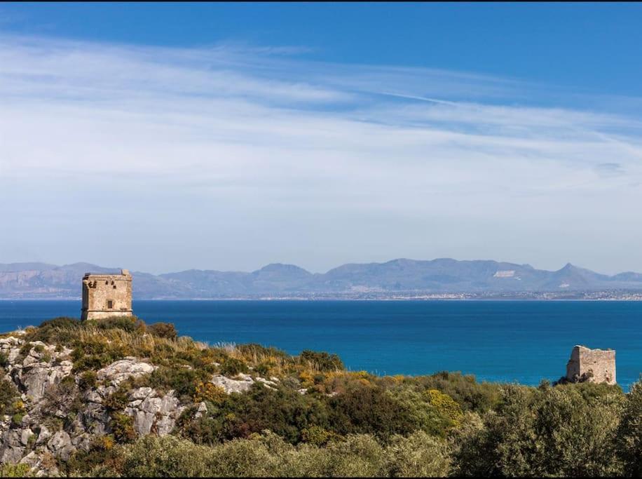Вилла Cala Bianca Кастелламмаре-дель-Голфо Экстерьер фото
