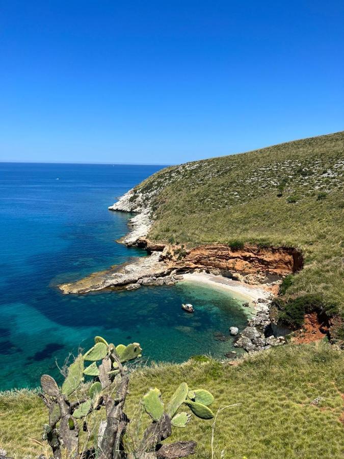 Вилла Cala Bianca Кастелламмаре-дель-Голфо Экстерьер фото